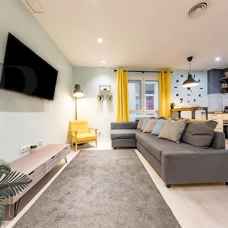 Larios Steps By Ele Apartment Malaga
